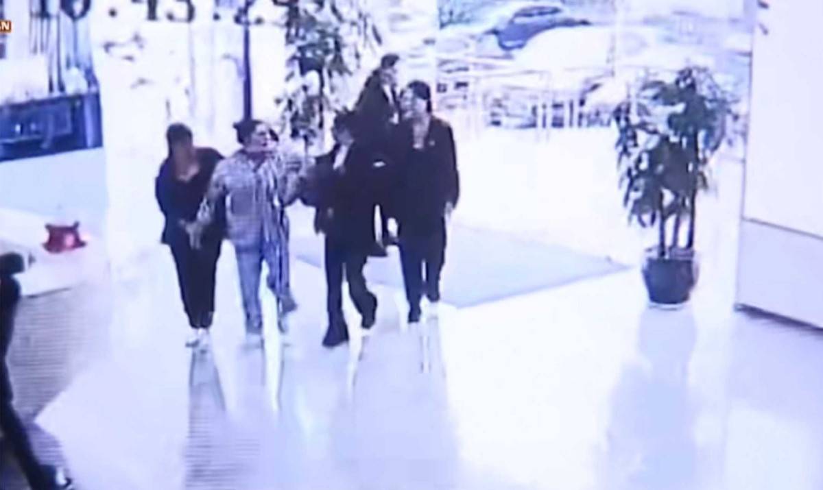 被指非法拘禁，女子在杭州萧山星圣娅医疗美容术后激动维权！