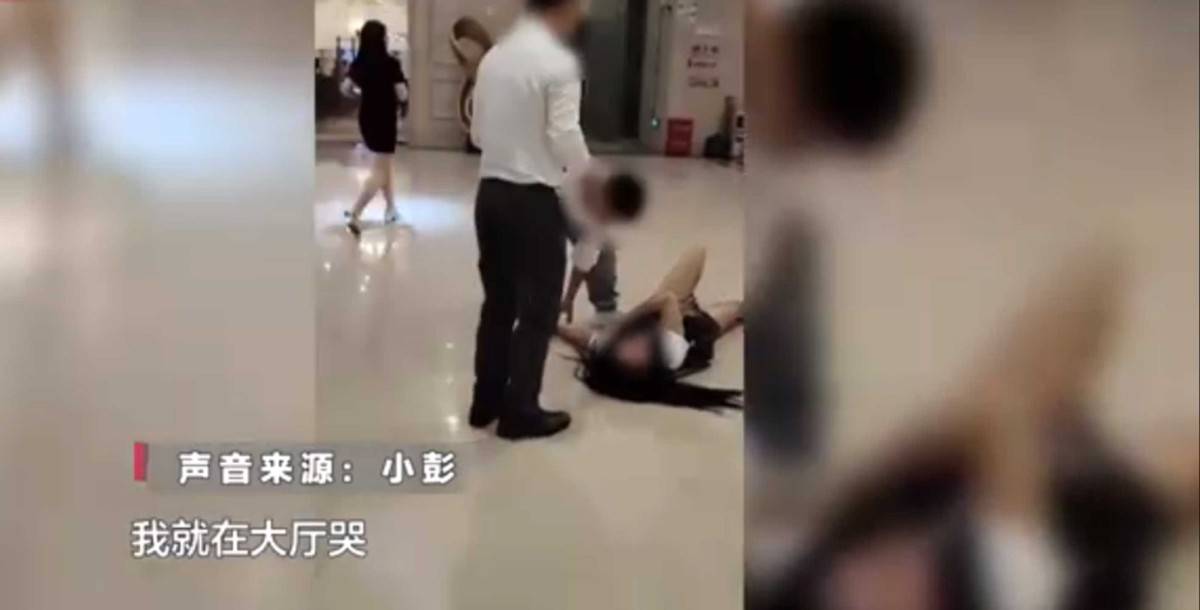 女子隆鼻失败欲维权，记者陪同却遭贵阳妍僖整形医院暴力阻拦